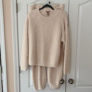 Like new H&M Cozy Cream Faux Sherpa Sweater and Joggers Set